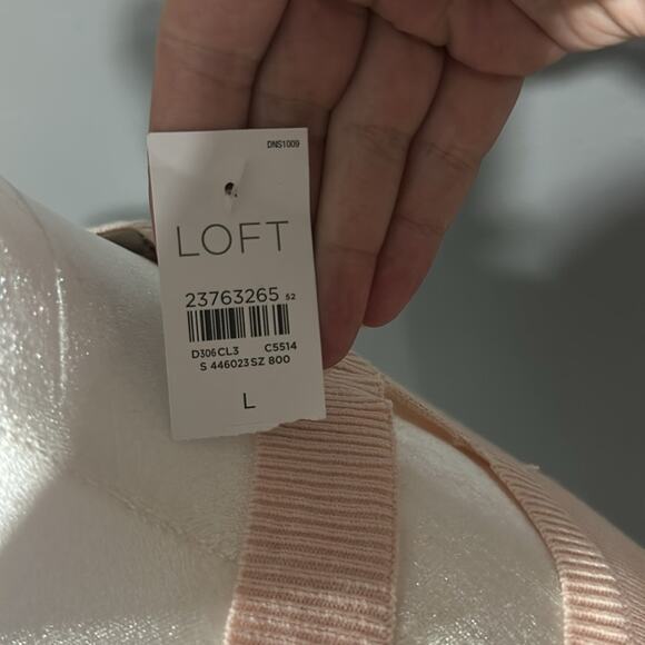 LOFT Light Baby Pink Cold Shoulder Long Sleeve Sweater L NWT - Picture 4 of 6